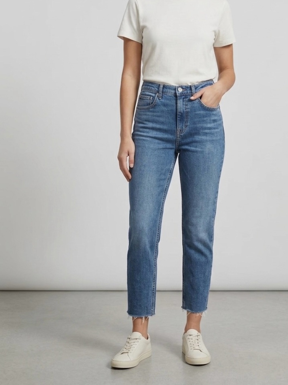 Everlane Size 26 The Cheeky Jean Crop Raw Hem Blue Jeans
